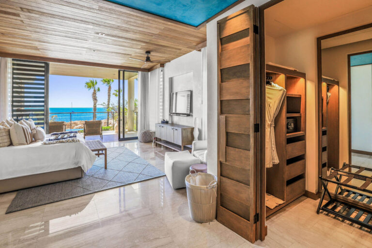 Custom home builder in Chileno Bay