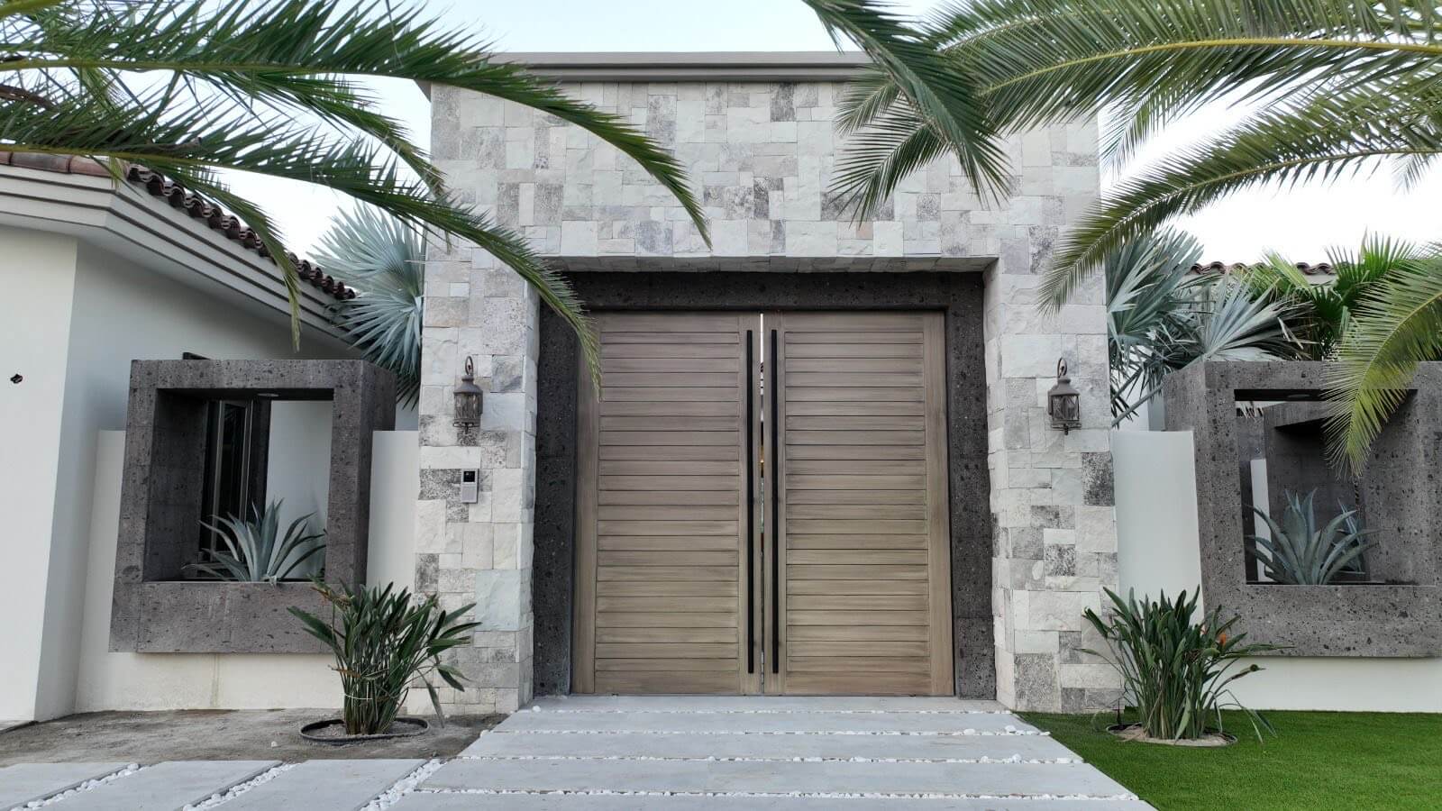 Custom Home Builder in Palmilla